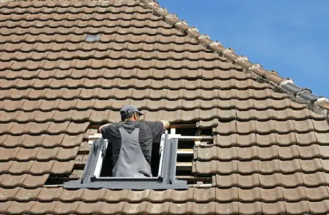 Pose de velux - Saint-Denis-en-Val